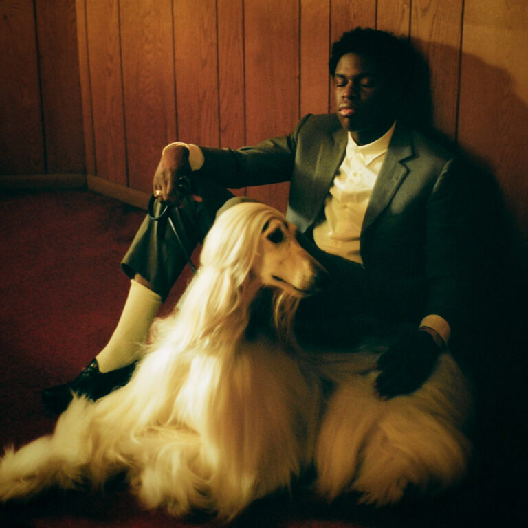 Daniel Caesar Releases New Single “Please Do Not Lean” Feat. Badbadnotgood