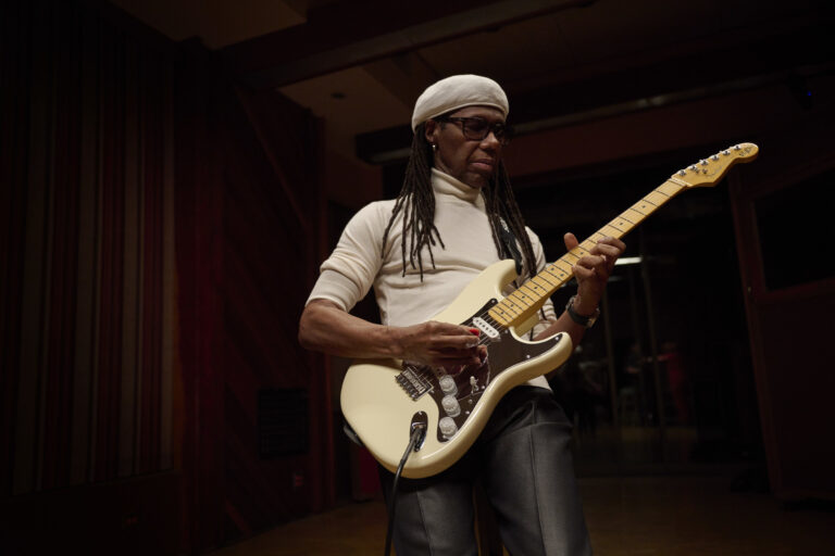 Fender Launches Nile Rodgers “Hitmaker” Stratocaster Guitar