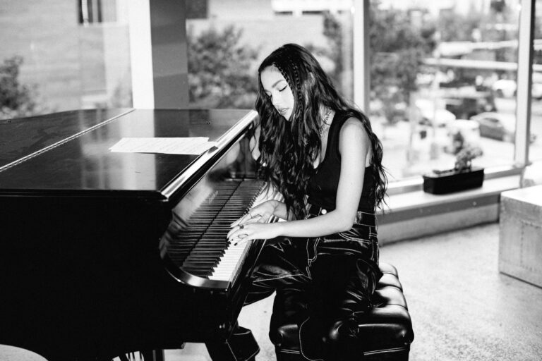 Olivia Rodrigo Honored As 2022 Songwriter Of The Year At ASCAP Pop Music Awards