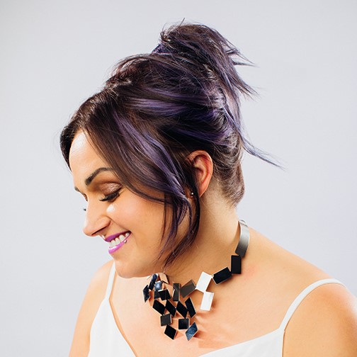 44-time (!!) Saskatchewan Country Music Awards nominee AMY NELSON Celebrates the Joyful Clumsiness of Falling in Love with “Trippin’”