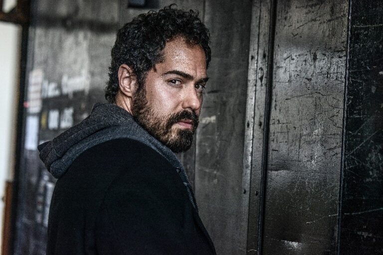 Folk Artist Dany Horovitz Looks ‘Downward Into The Dark’ For New Single