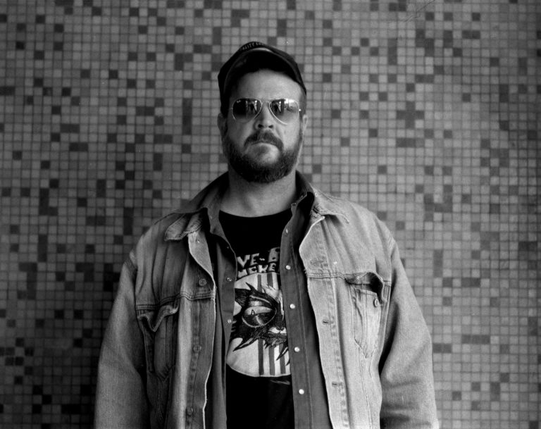 Robert Connely Farr Conjures Up the Spirits and Sounds of His Hometown Heroes with Shake It Album Featuring “Lefty”