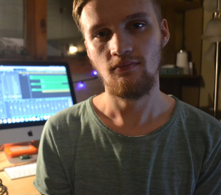 Thunder Bay Singer / Songwriter / Producer Collin Clowes Releases Heartfelt “Go”