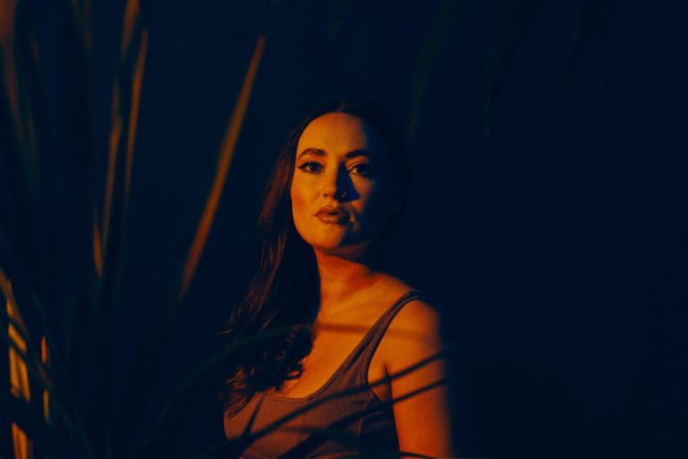 Bristol, UK Singer-Songwriter Saskia Nyx Waxes Poetic in New “Moon” Single