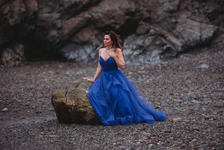 Songstress Tonia Cianciulli Looks Back On Her Grandparents’ Loss Of A Child In “Churchyard Roses”