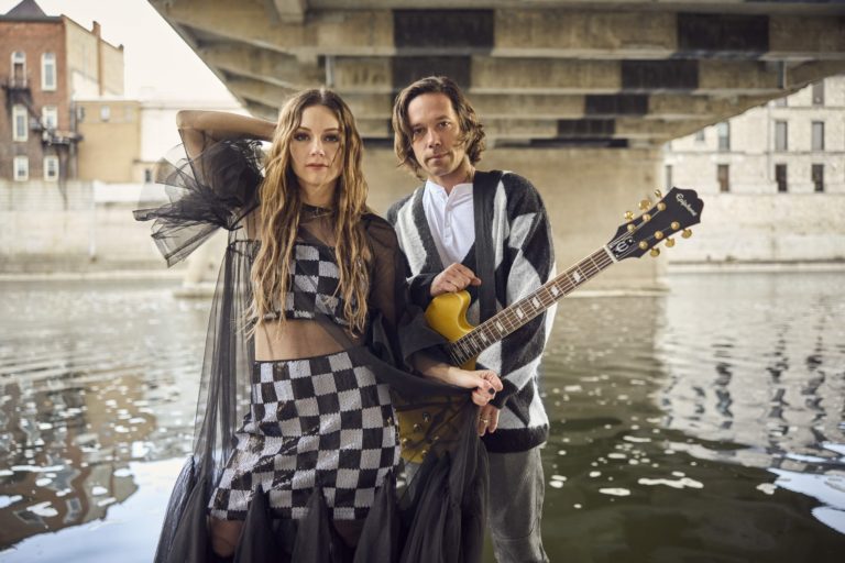 Calgary Rockers THE WANDERING OFF Captures Attention With “Hey There”