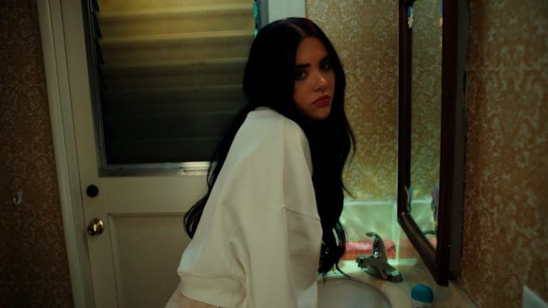 Lauren Spencer Smith Shares Moving Video For “Best Friend Breakup”