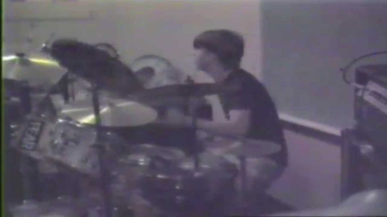 A 16-Year-Old Dave Grohl Plays Drums in His Band In 1985
