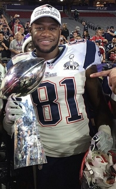 Super Bowl Champion Tim Wright Blazes New Trails in Technology with Headphones for Music Lovers — Including Those Who Are Deaf & Hard-of-Hearing