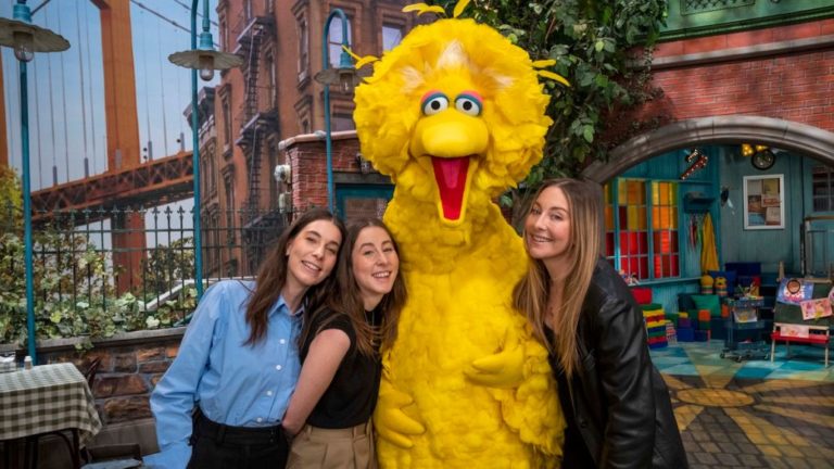 HAIM and Friends Sings ABC Song On Sesame Street