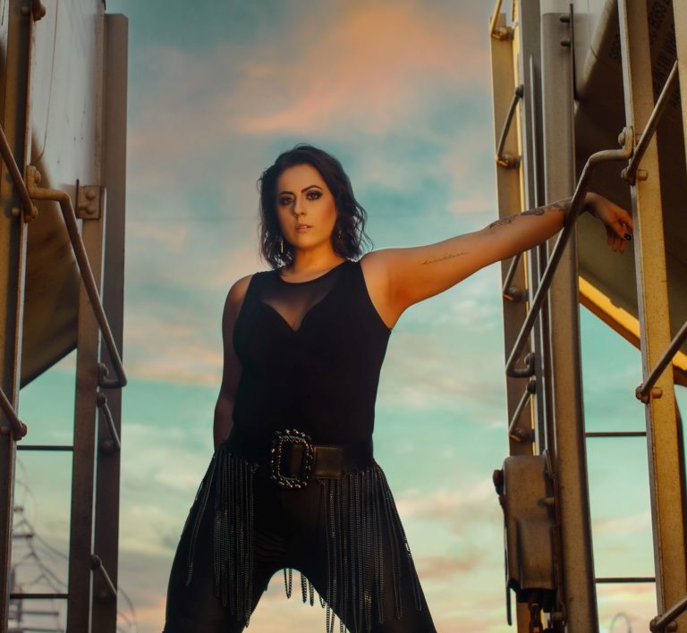 Country Rock Singer Bree Taylor Hits 150K Streams With “Dauntless”