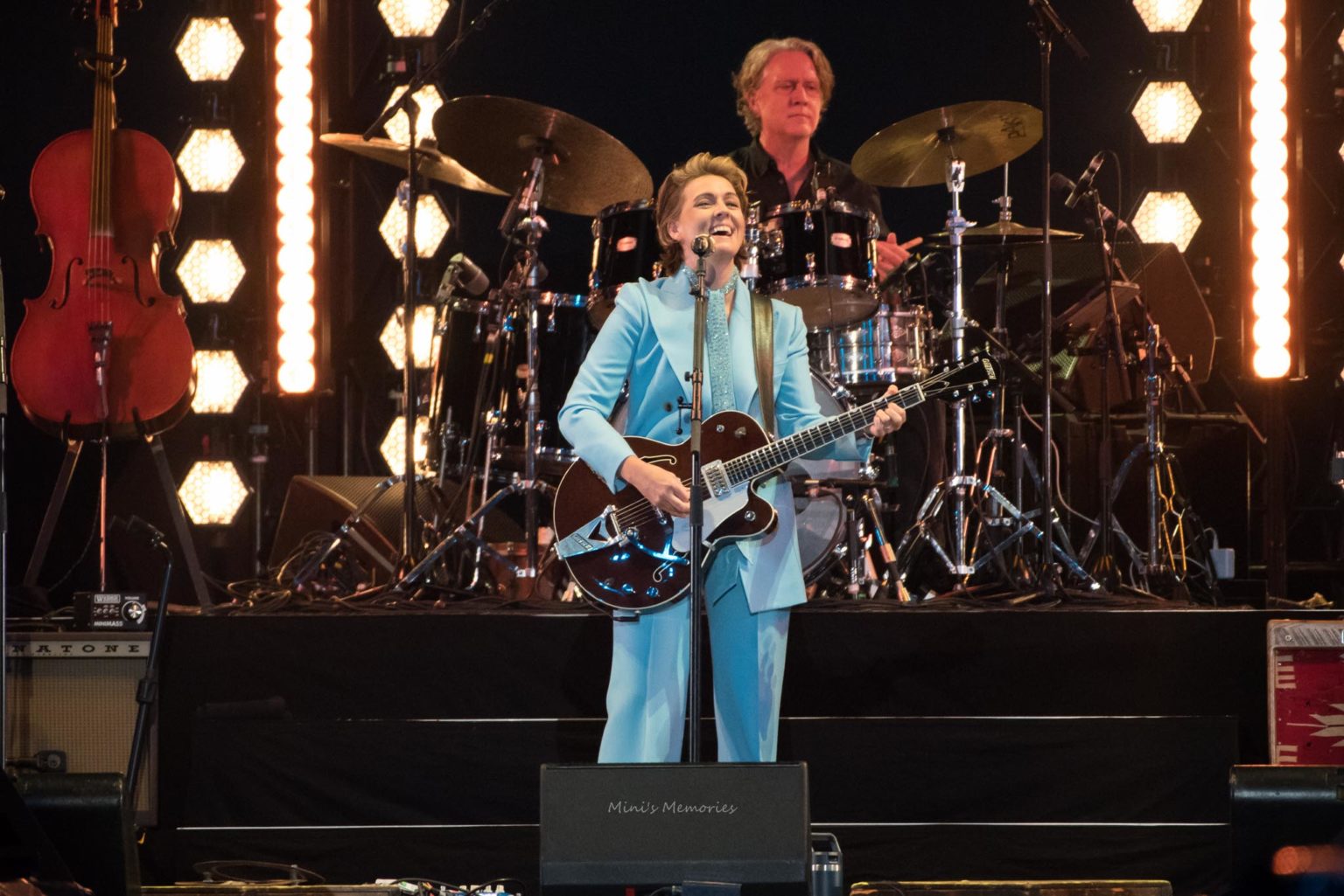 Photo Gallery Pink with Brandi Carlile at Toronto's Rogers Centre That Eric Alper