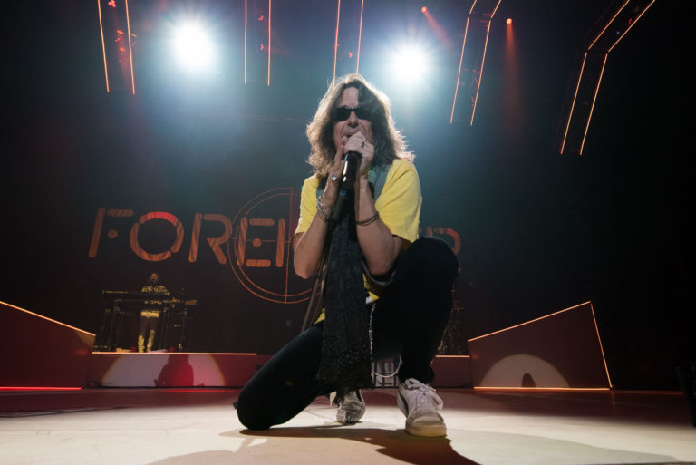 Photo Gallery: Foreigner with Loverboy and Deraps at Toronto’s Budweiser Stage