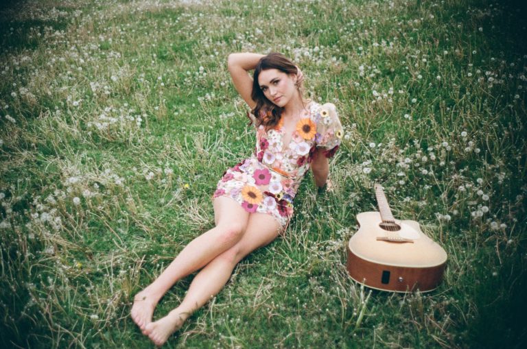 Victoria Houser Unveils Her Latest Single ‘When You’re Sober’ – A Sobering Reflection on Fading Love Disguised in Revelry