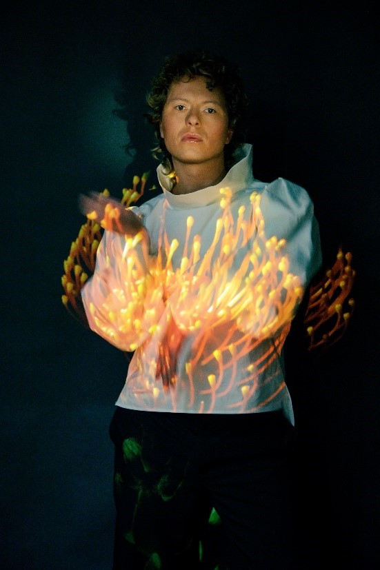 Calvyn Cass Redefines Love with Debut Project ‘Every Kind Chapter One: Reigning Stars’