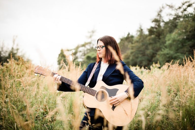 No Surrender: Country Crooner Angie Bohlke Takes Quitting Off The Table With “Don’t Give In”