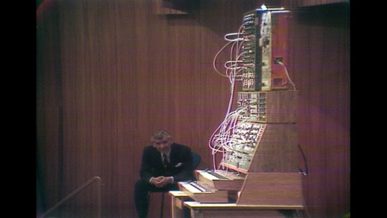 Leonard Bernstein Introduces The Moog Synthesizer In 1969