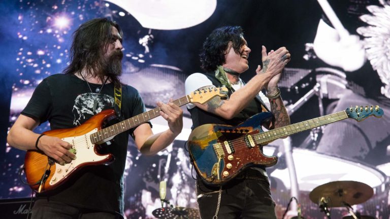 Photo Gallery: Caifanes with Café Tacvba at Toronto’s Budweiser Stage