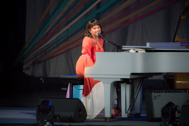 Photo Gallery: Norah Jones with William Prince at Toronto’s Budweiser Stage