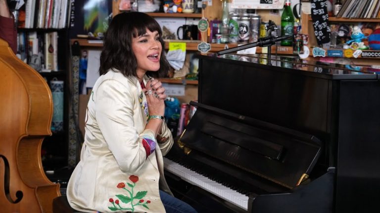 Norah Jones Enchants with Intimate Tiny Desk Concert