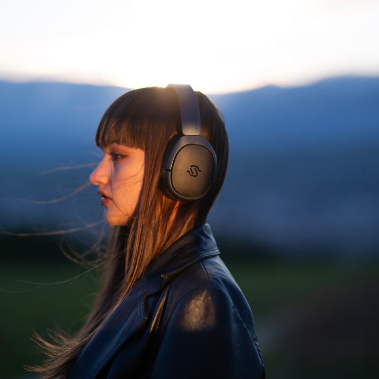 Edifier International Announces Stax Spirit S5 Wireless Planar Magnetic Headphones