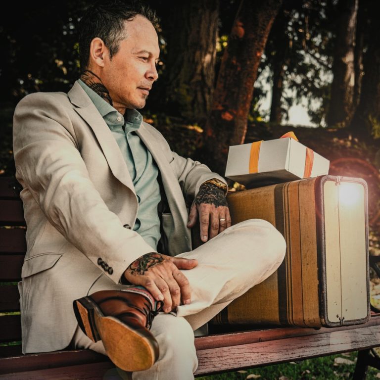 JOEL LEE Releases Stellar Up-Tempo Country Rock Romp “Jump Jump”