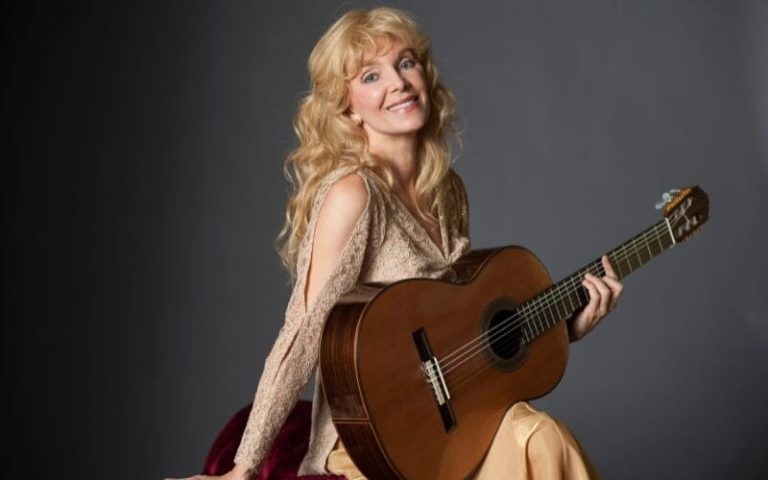 Liona Boyd to Be Inducted into Canada’s Walk of Fame