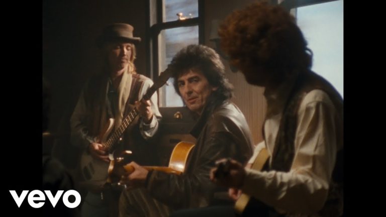 Traveling Wilburys Unveil Newly Restored 4K Version of “End of the Line” Music Video