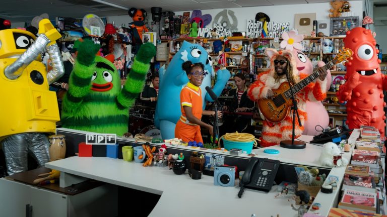Yo Gabba Gabba takes over NPR’s Tiny Desk