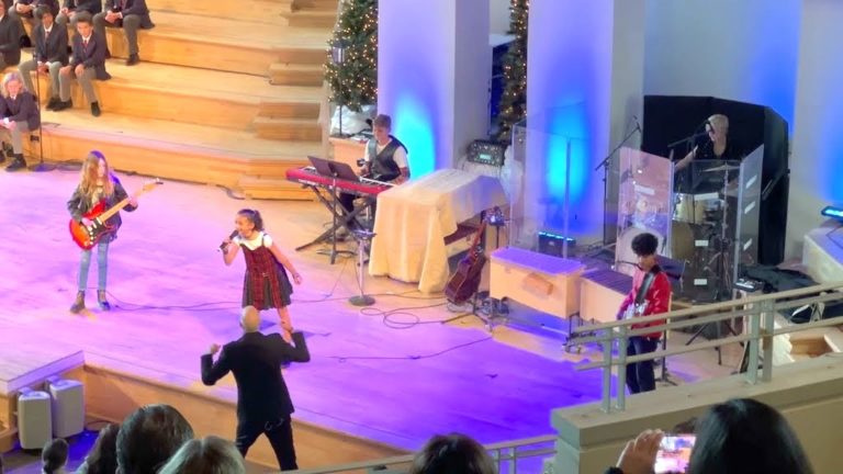 Middle School Band Brings Down the Church with Epic “Sweet Child O’ Mine” Cover.