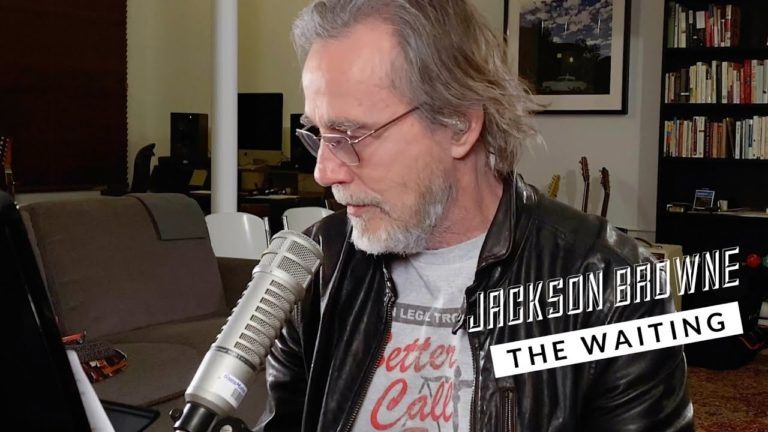 Jackson Browne Honors Tom Petty with a Home Performance of ‘The Waiting’ Directed By Kevin Smith (!!!)