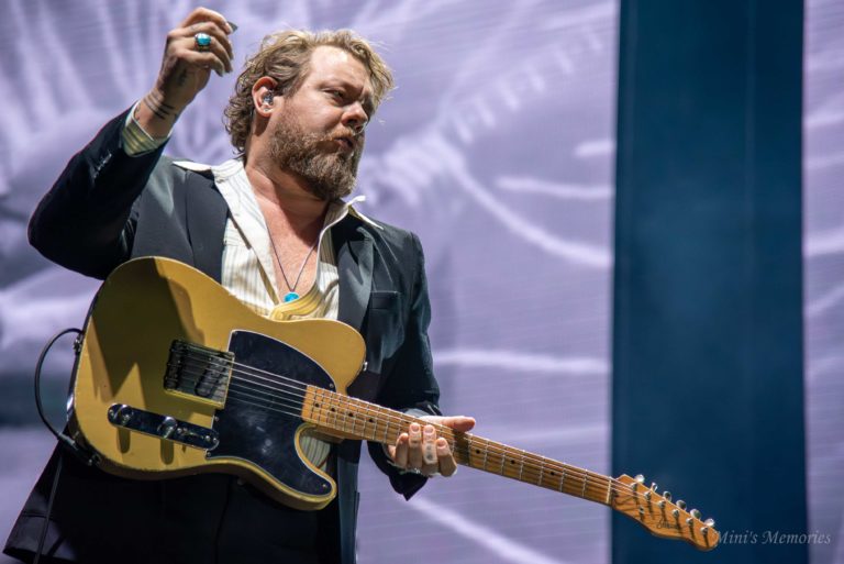 Photo Gallery: Nathaniel Rateliff & The Night Sweats and The Teskey Brothers at Toronto’s Scotiabank Arena March 21, 2025