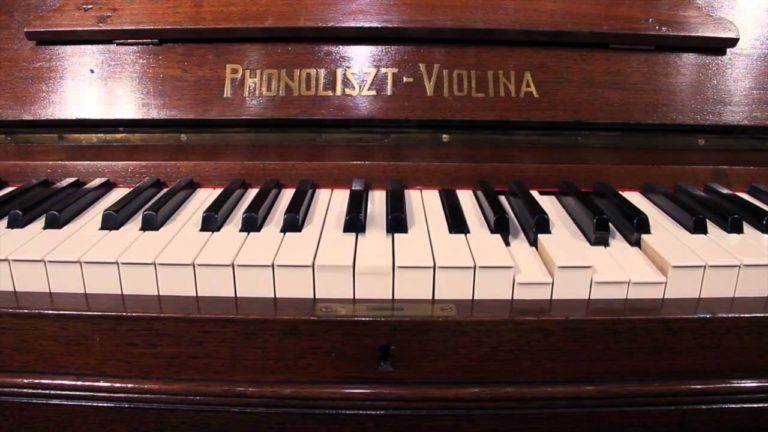 M.S. Rau Unveils Rare Hupfeld Phonoliszt-Violina, a Self-Playing Violin and Piano Marvel