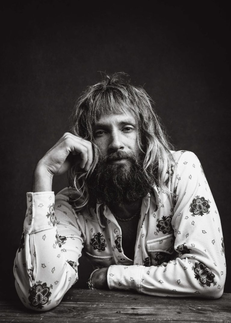 Paul McDonald Finds Freedom and Feeling on New Single “Unwind” Ahead of Album ‘So Long To The Dark Side’