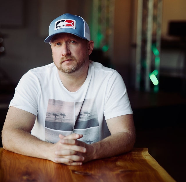 Danny Kensy Teams With Barefoot Joe for Summertime Jam “Get Laked”