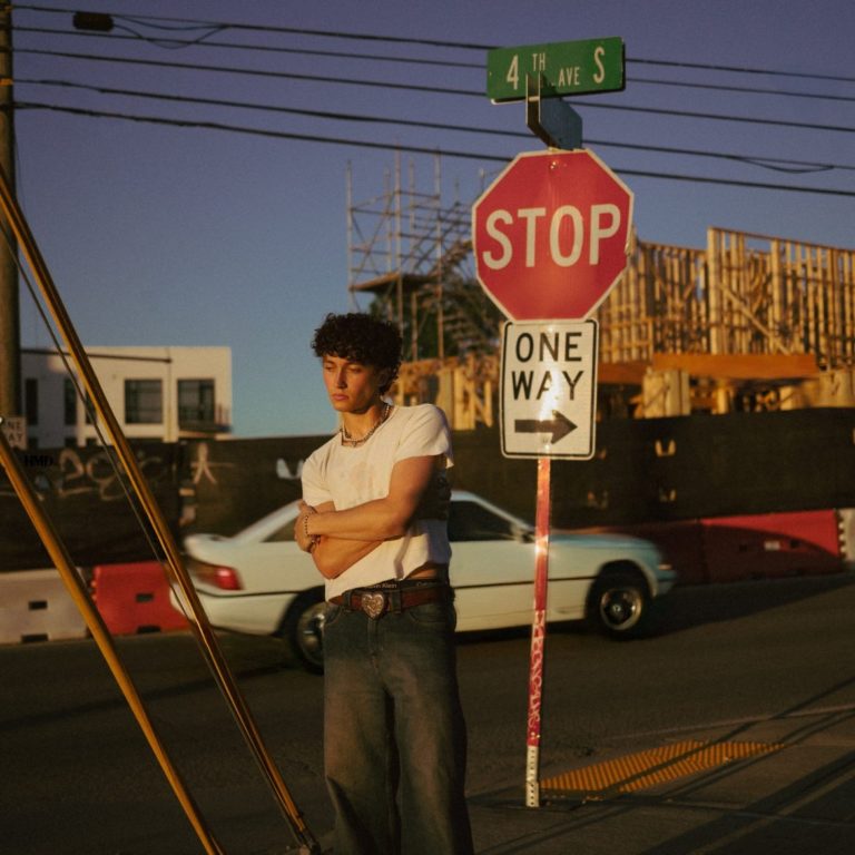 Sawyer Utah Releases “WHERE DO U GO?”, A Nostalgic Pop Anthem For The Overthinkers