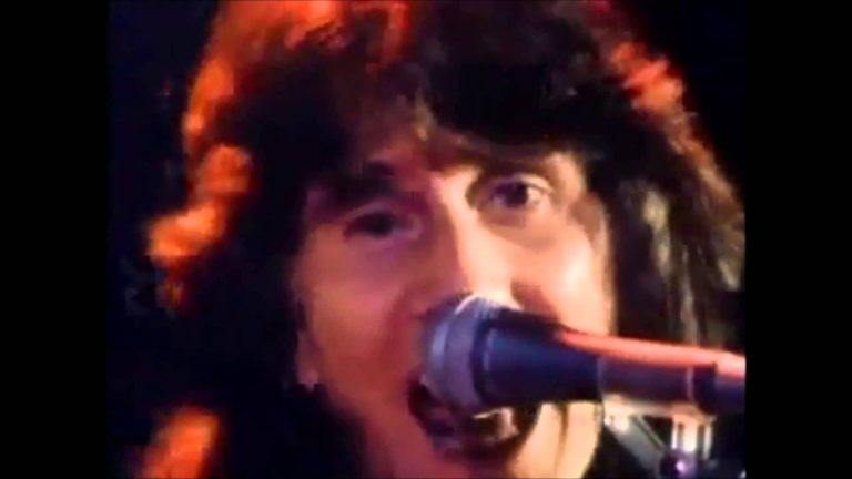 Rush’s “Subdivisions” Stripped Down: Geddy Lee’s Voice And Alex Lifeson’s Solo Take Center Stage In Isolated Tracks