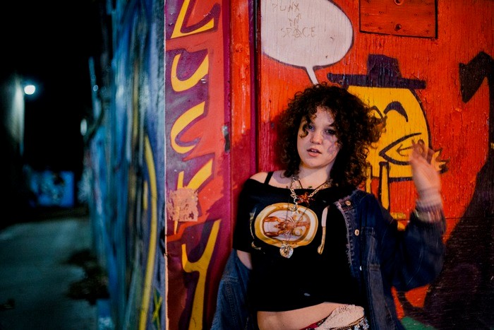 Anna Goldsmith Drops Fiery Anthem “Wake Up The People” for the Next Generation