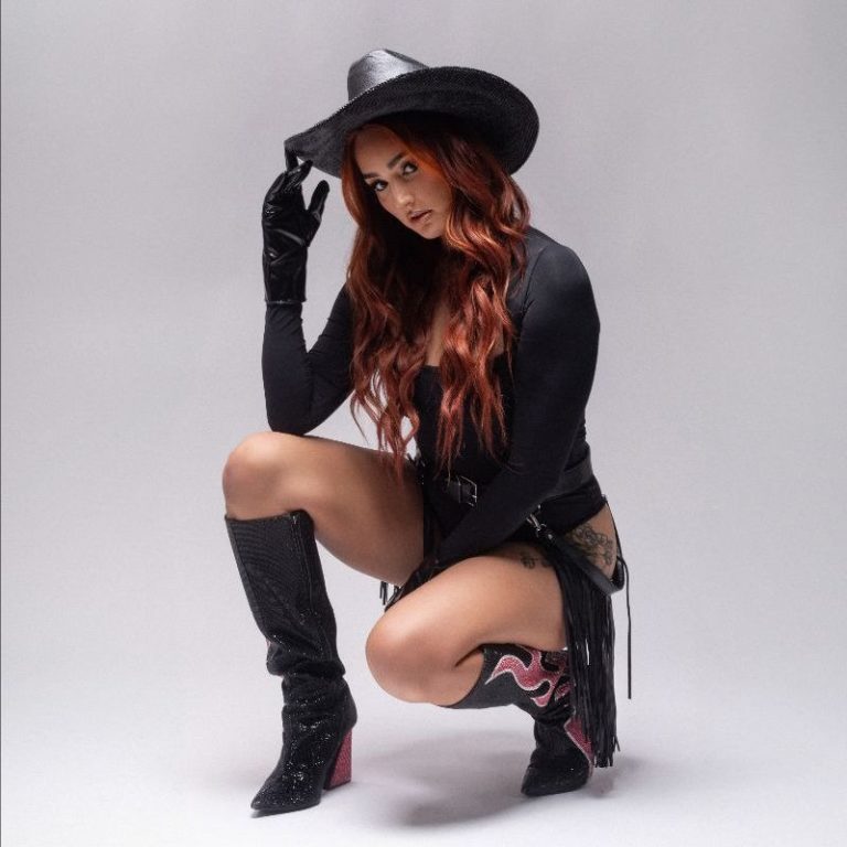 Jenna DeVries Drops Defiant Queer Country-Rock Anthem “You Look Confused”