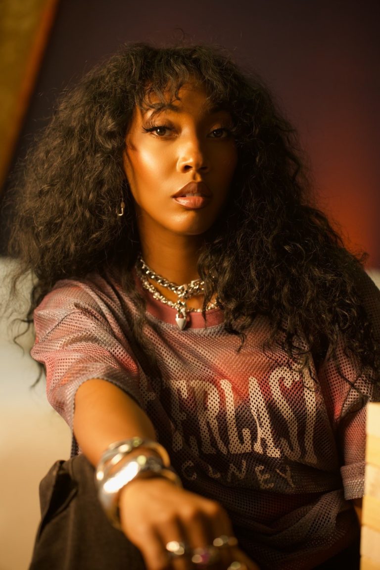 R&B Rising Star Danni Baylor Unveils Bold Debut EP ‘Things About The World That Burden Me’