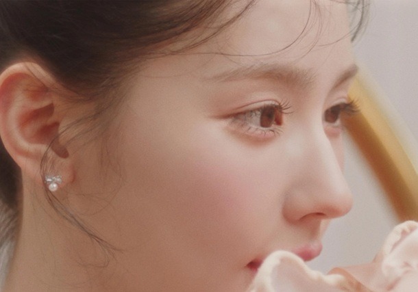 Miyeon of I-DLE Soars With New Solo Single “Sky Walking”