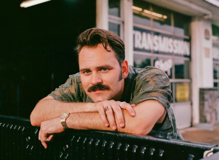 Stephen Day Releases New EP ‘Moonshine’ And Announces Tour Dates With Couch And KALEO