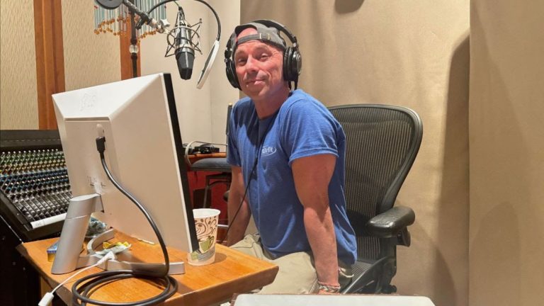 Kenny Chesney Brings Stories To Life With New Audiobook ‘Heart Life Music’