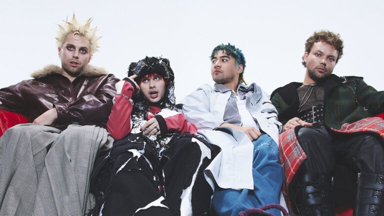 5 Seconds of Summer Ignite Pop-Rock Comeback with New Single “Not OK” from Upcoming Album ‘Everyone’s A Star!’