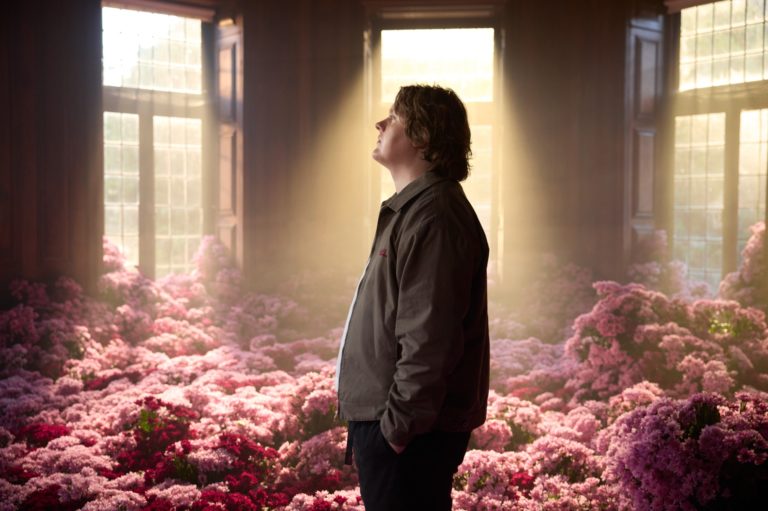 Lewis Capaldi Unveils New Anthem “Something In The Heavens” Amid Triumphant UK Arena Tour