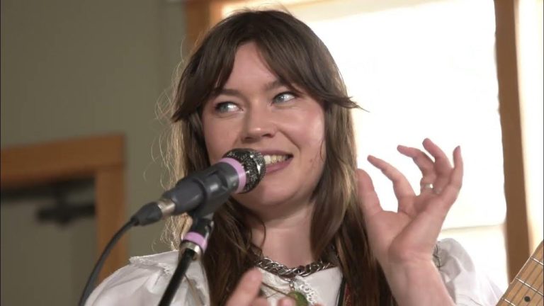 Wet Leg Perform Live At THING Festival For KEXP Session