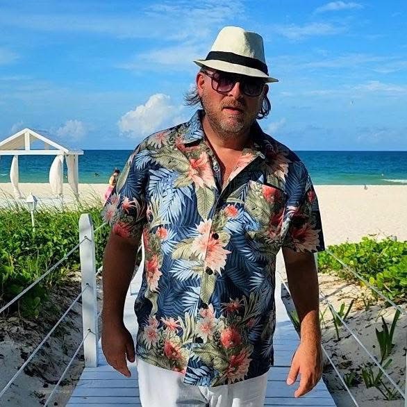 Country Artist Jeff Michaels Releases ‘Sittin’ Here On This Dock’ Celebrating Simple Joys