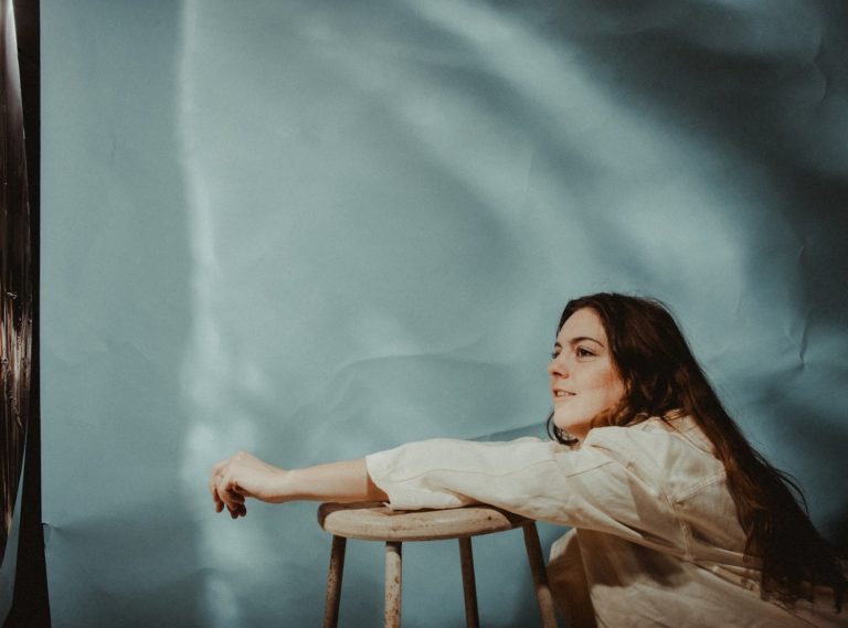 Soulful Singer-Songwriter Ali McGuirk Announces New Album ‘Watertop’