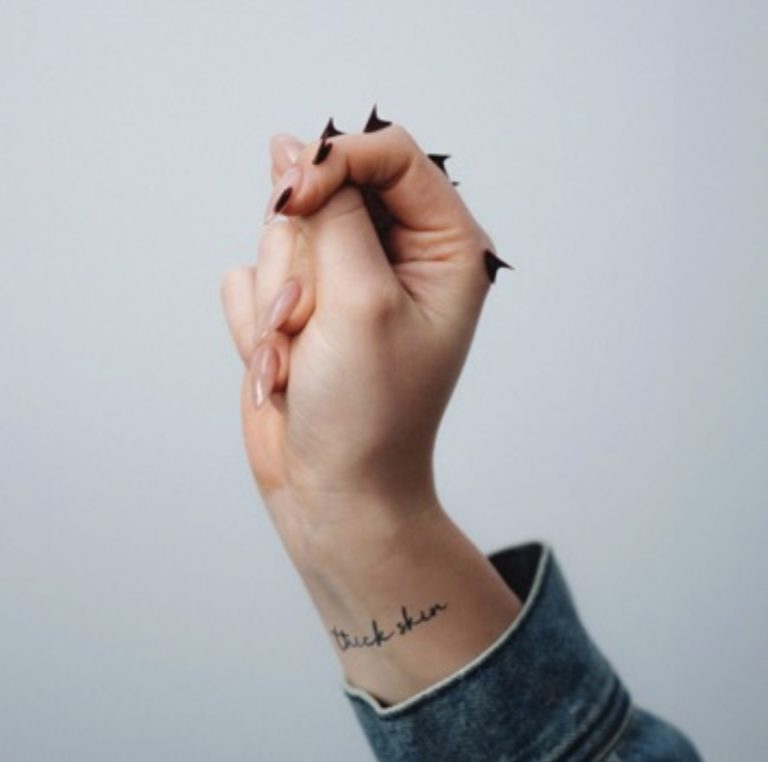 Lauren Spencer Smith Drops Empowering New Single “Thick Skin”