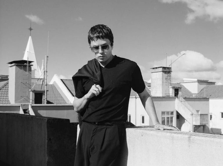 GUV Returns with Dazzling New Album ‘Warmer Than Gold’ and Lead Single ‘Let Your Hands Go’